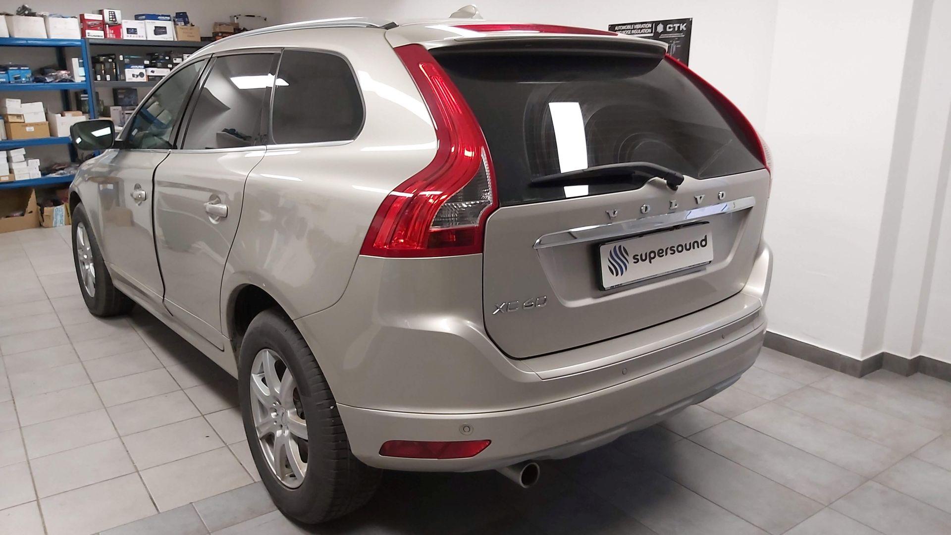 Volvo XC60: kamera in sprednji senzorji 4