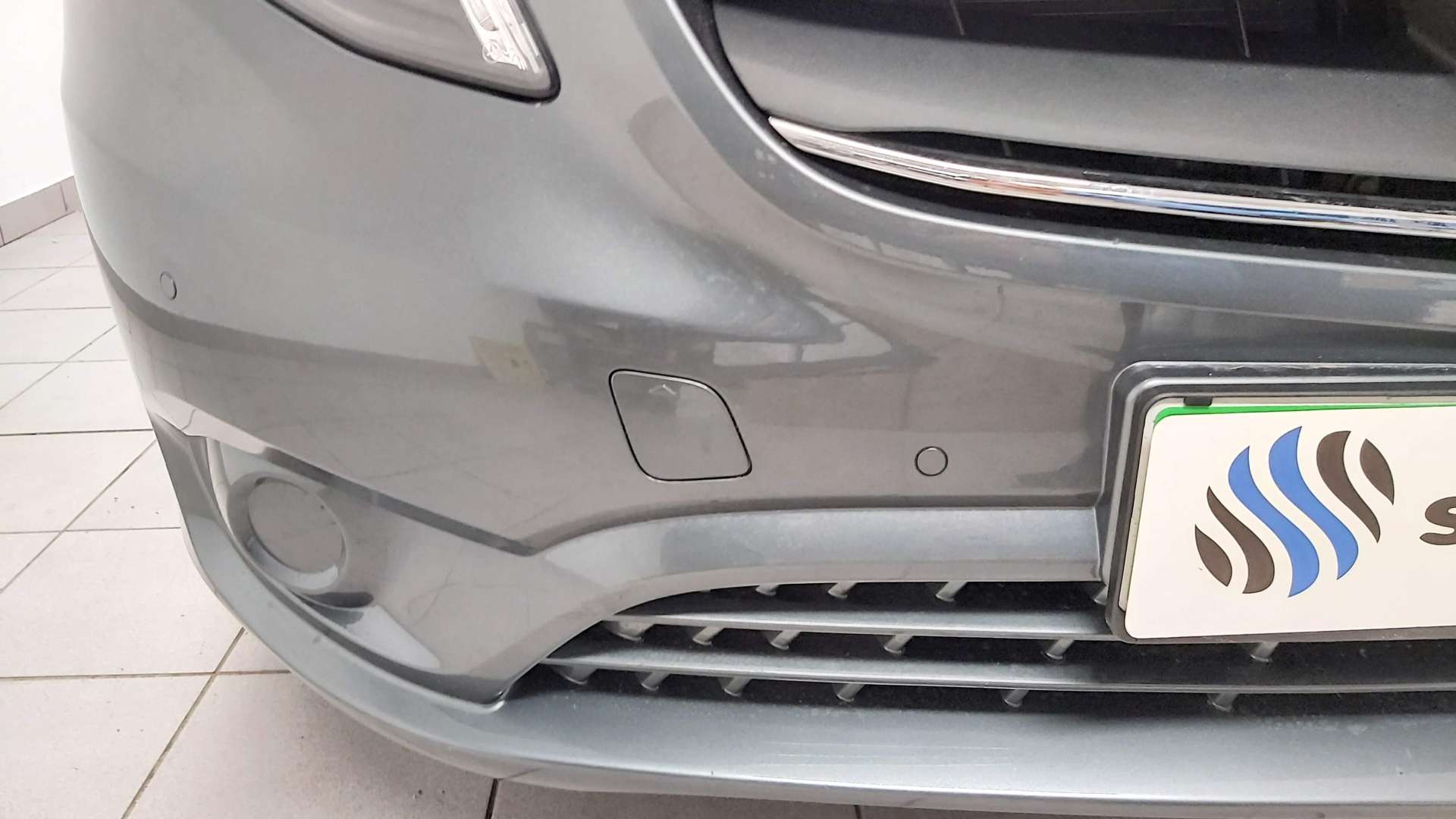 Mercedes Vito (2020): 2x parkirni senzorji z LED prikazovalnikom 2