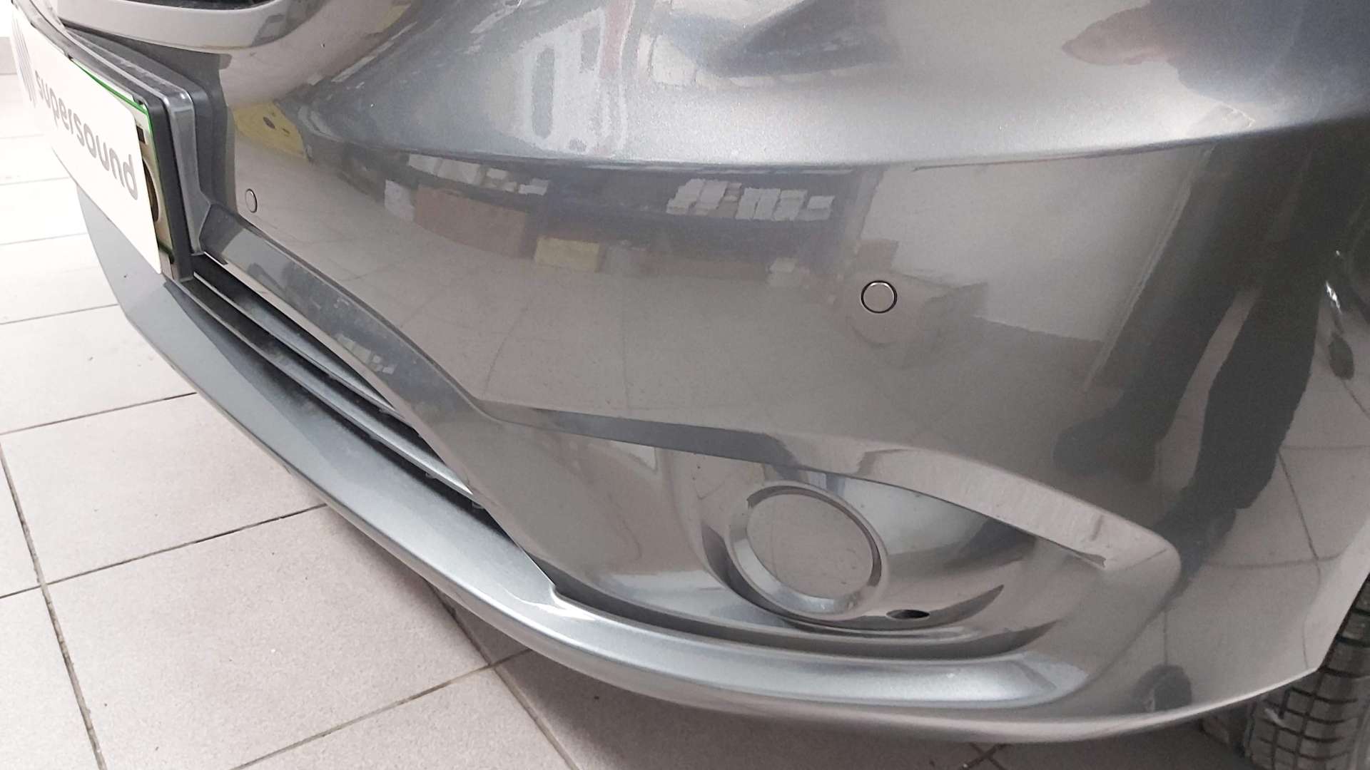 Mercedes Vito (2020): 2x parkirni senzorji z LED prikazovalnikom 3