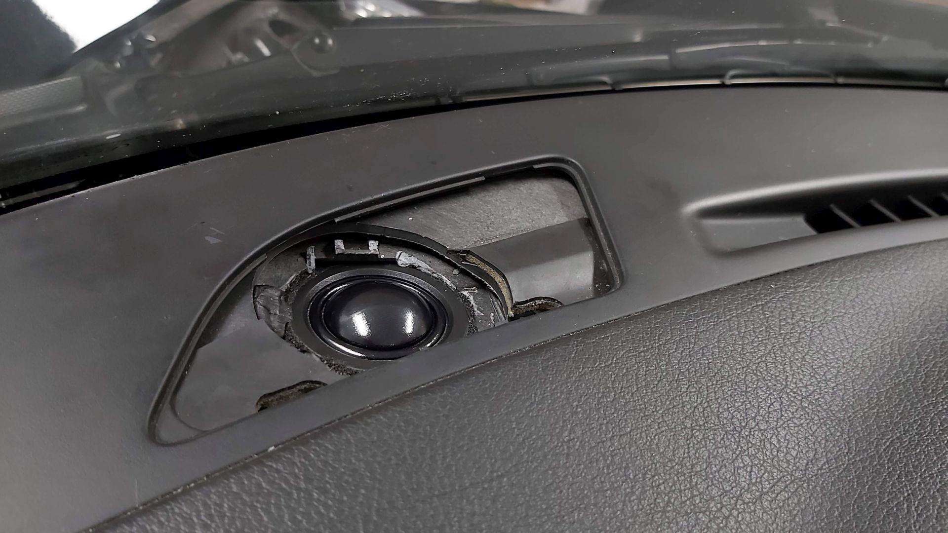 Porsche Boxster (987): nadgradnja ozvočenja 3