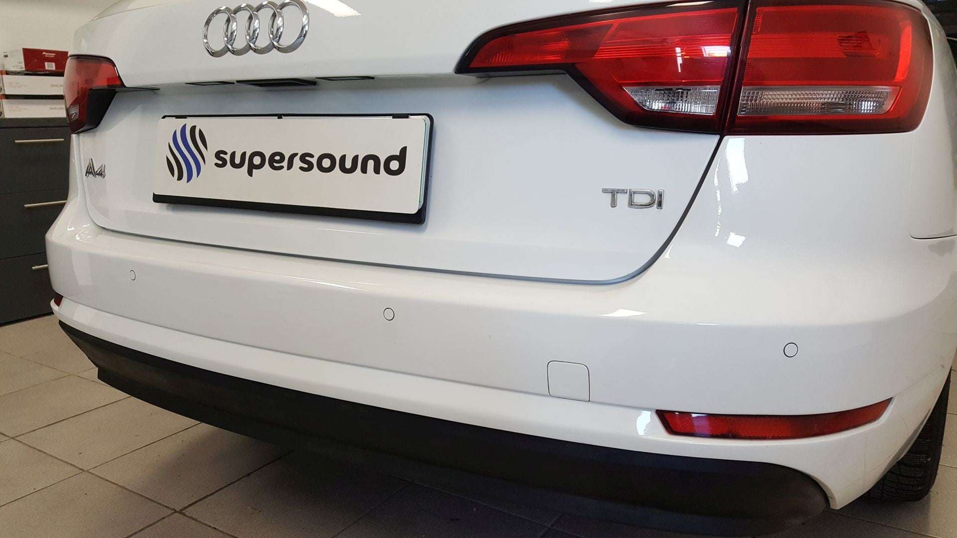 Audi A4 B9 Avant (2016) - zadnji senzorji 3