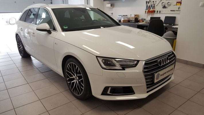 Audi A4 B9 Avant (2016) - kamera na OEM 5