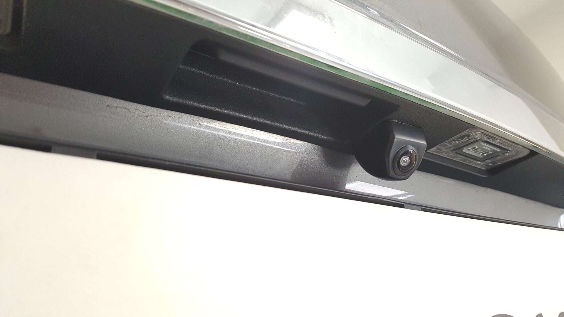 Mercedes B (2016) - kamera na original avtoradio 3