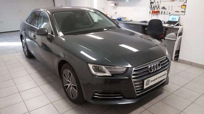Audi A4 B9 (2016) - sprednji in zadnji senzorji ter OEM kamera 7