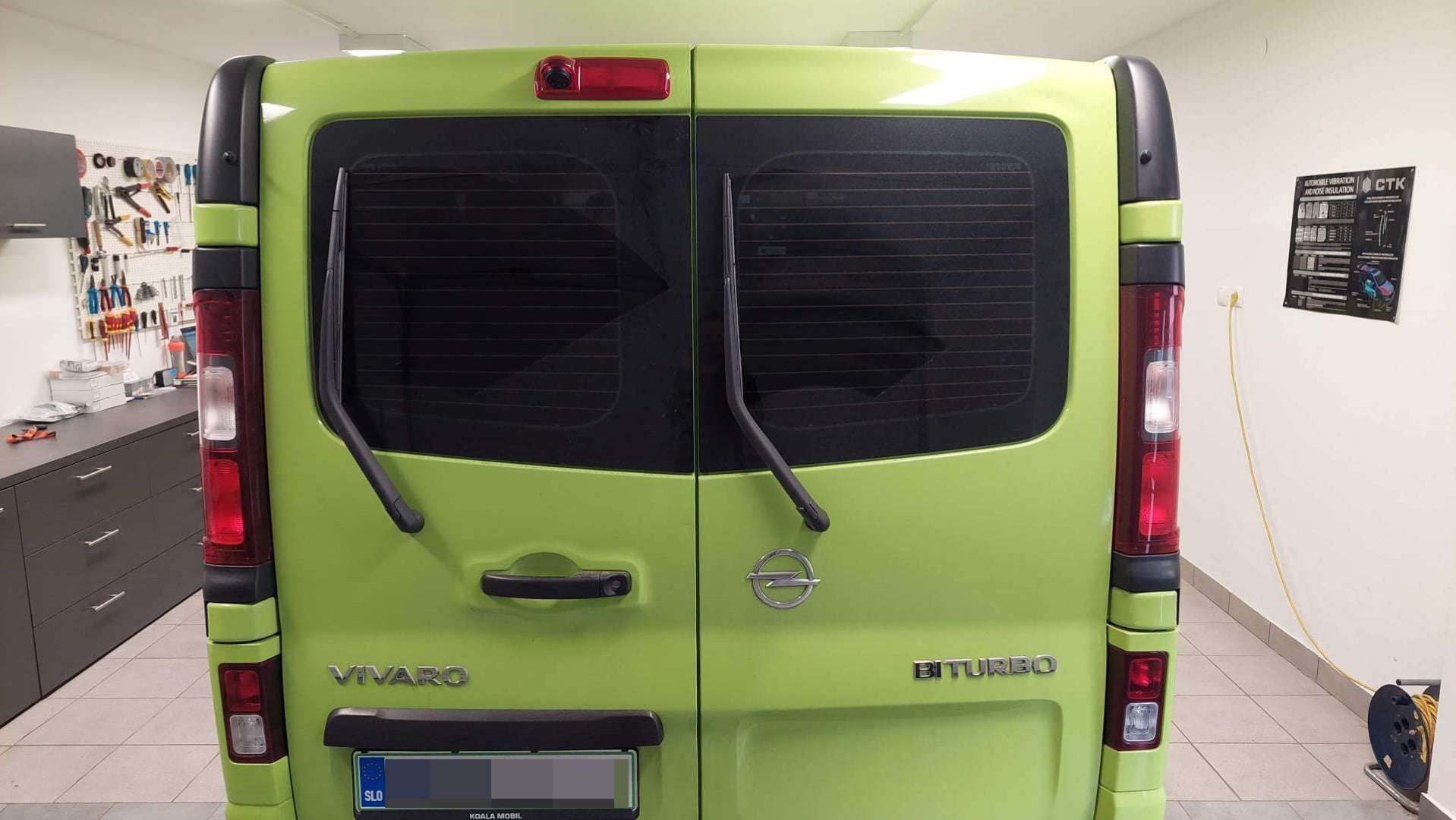 Opel Vivaro (2015) - 2x kamera na LCD zaslon v ogledalu 4