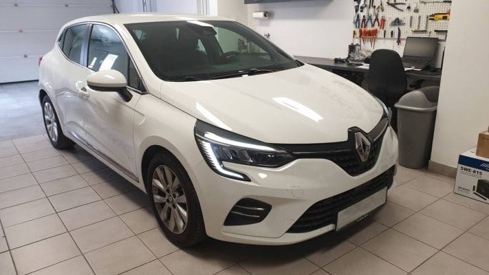 Renault Clio (2022) - kamera na tovarniški zaslon 7