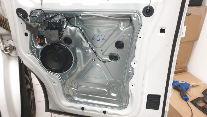 VW T6 California (2017) - 6DSP, i3, izolacija 6