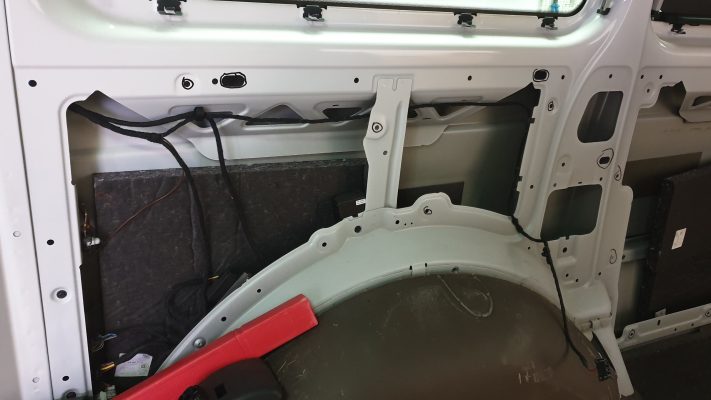VW T6 California (2017) - 6DSP, i3, izolacija 7