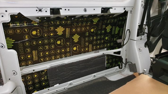 VW T6 California (2017) - 6DSP, i3, izolacija 8