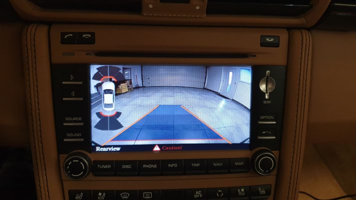 Porsche 911 (2012) - kamera & CarPlay na OEM 2