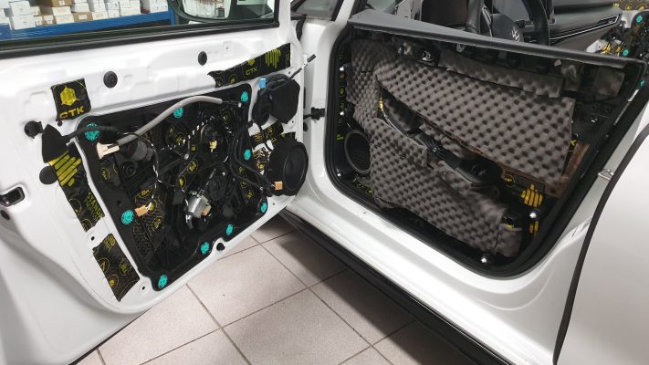 VW Golf 8 variant (2022) - M 5DSP MK2, i3 in i7, CTK 4