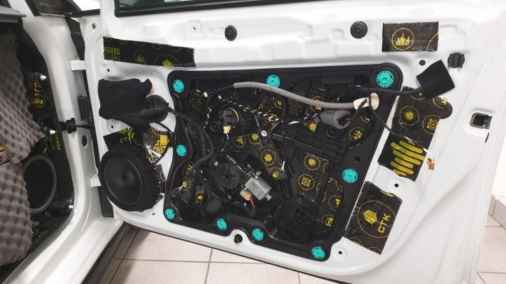 VW Golf 8 variant (2022) - M 5DSP MK2, i3 in i7, CTK 5