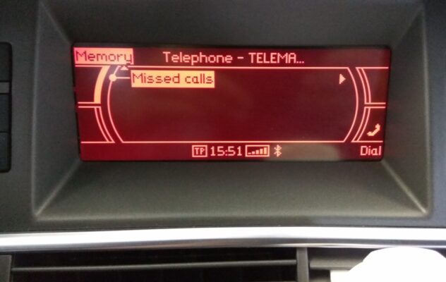 Audi A6 – vgradnja Bluetooth prostoročnega sistema Fiscon Pro 5